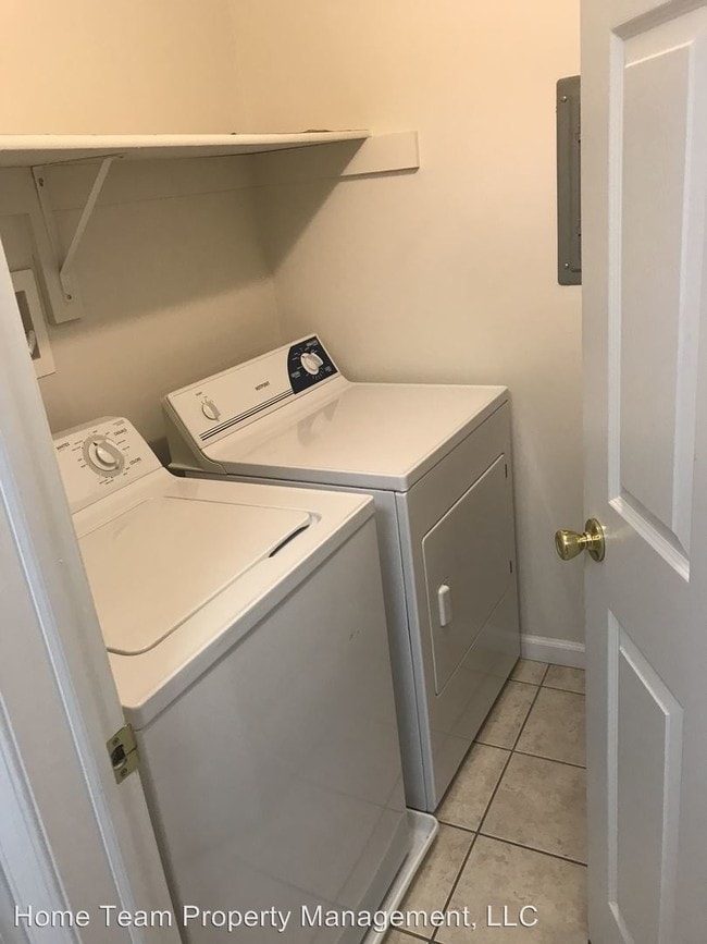 Foto del edificio - 1327 N 16th St