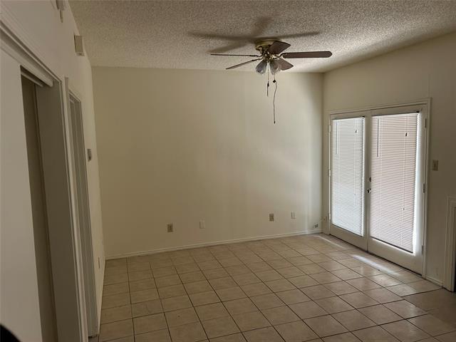 Foto del edificio - 9747 Whitehurst Dr