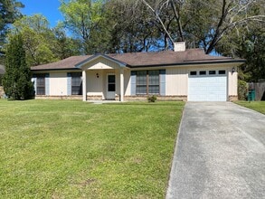 Building Photo - 106 Wimbledon Dr