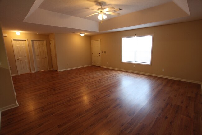 Building Photo - Longleaf Crossing Duplex Available Fall 2024!
