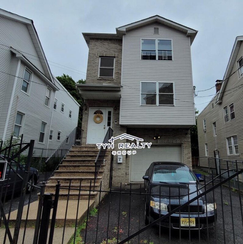 239 Lehigh Ave, Newark, NJ 07112 House Rental in Newark, NJ