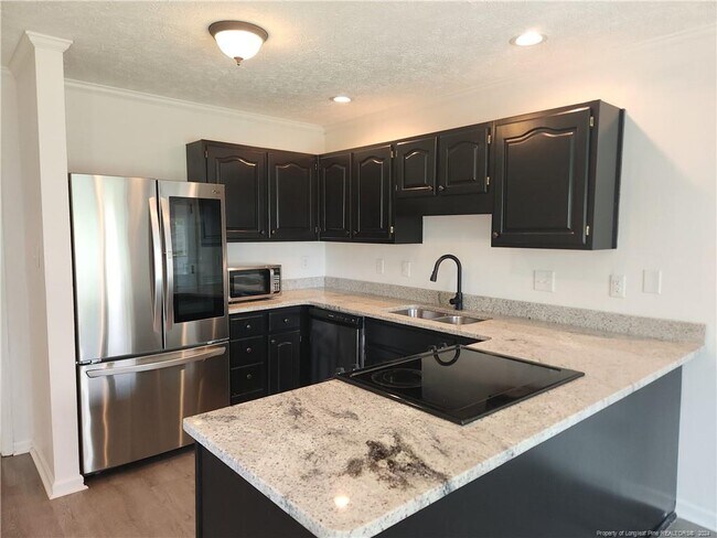 Foto del edificio - 3461 Green Valley Rd