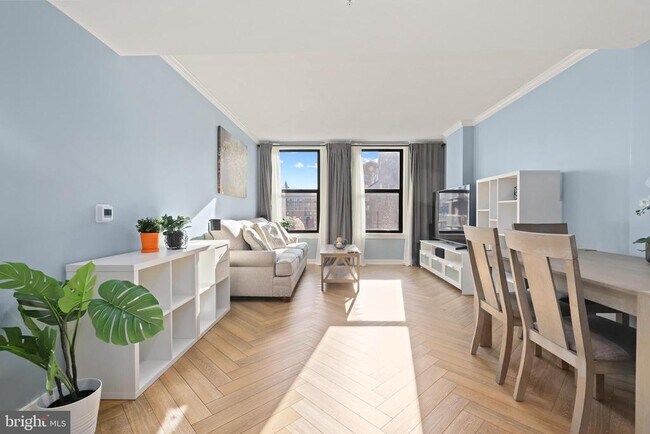 Foto del edificio - 631 D St NW