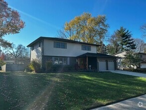 Building Photo - 487 Longfellow Ave