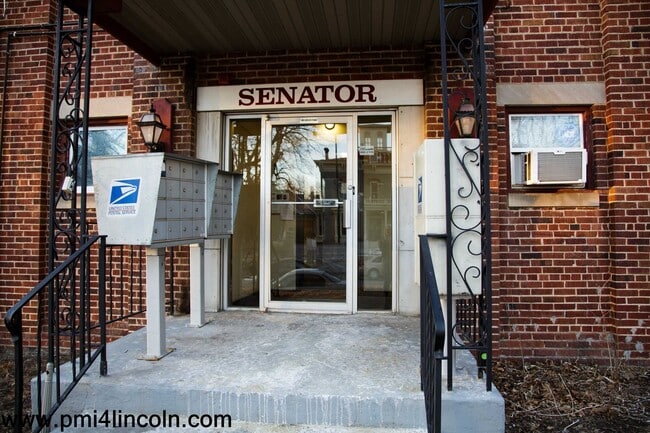 Building Photo - 1630 H St