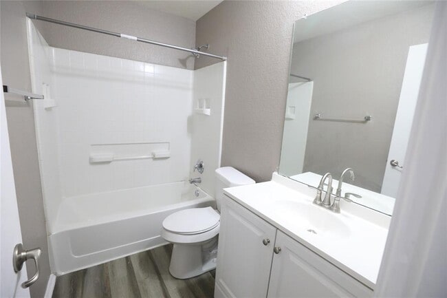 Building Photo - 5621 Abby Ann Ln