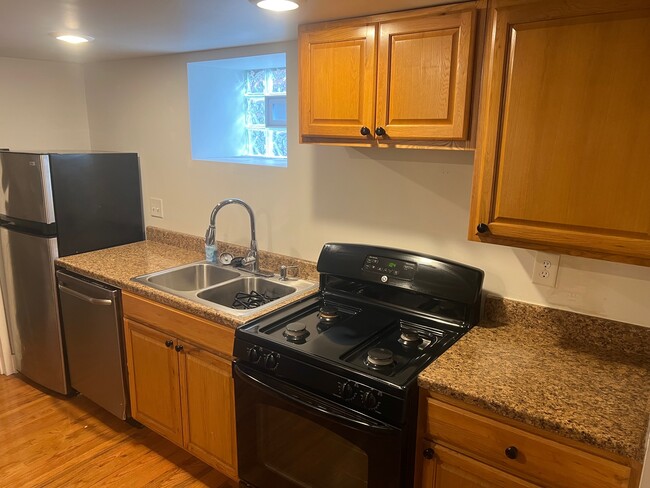 kitchen - 2435 Beechwood Blvd