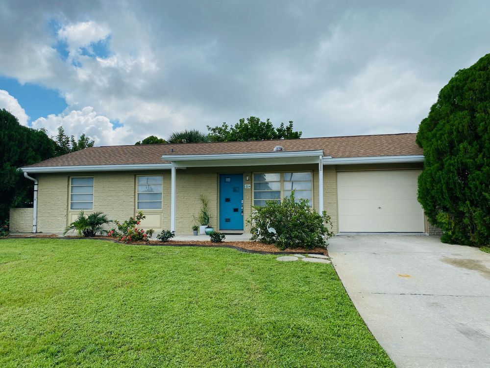 Primary Photo - 324 Granada Blvd