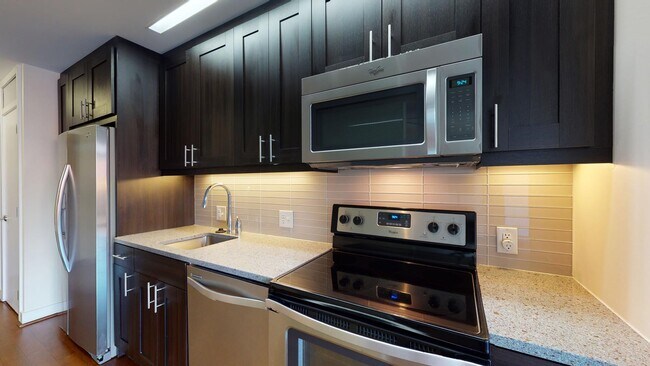Interior Photo - Capitol View on 14th