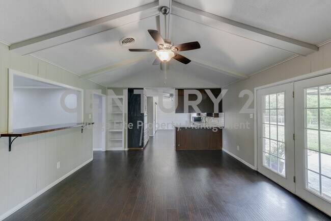 Building Photo - Well Maintained 3/2/2 in Fort Worth For Rent!