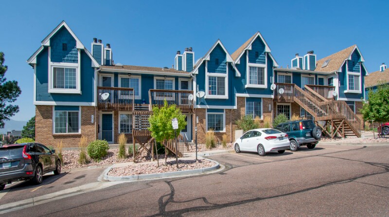 Primary Photo - 6432 Village Ln