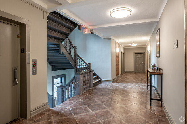 Hallway - Bristol Court