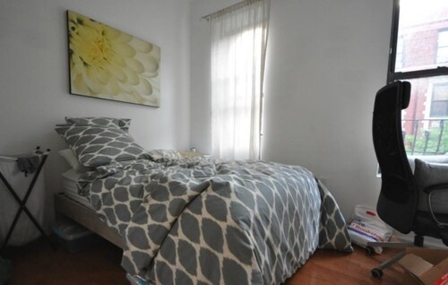 Foto del edificio - 176 Thompson St