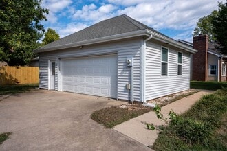 Building Photo - 4135 E Autumn Ct