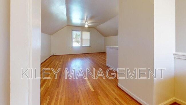 Building Photo - 7296 Dacosta St