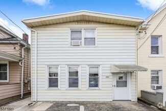 Building Photo - 38 Semel Ave