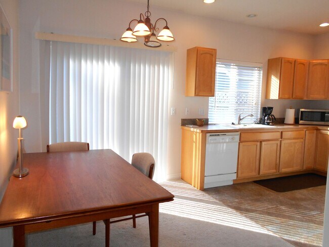 Building Photo - Beautiful 3 Bedroom, 2 Bathroom Home on Samish Hill!