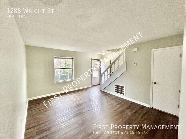 Foto del edificio - 1288 Wright St