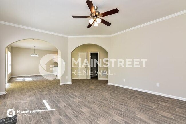 Building Photo - 6297 Southland Forest Dr, STONE MOUNTAIN, ...