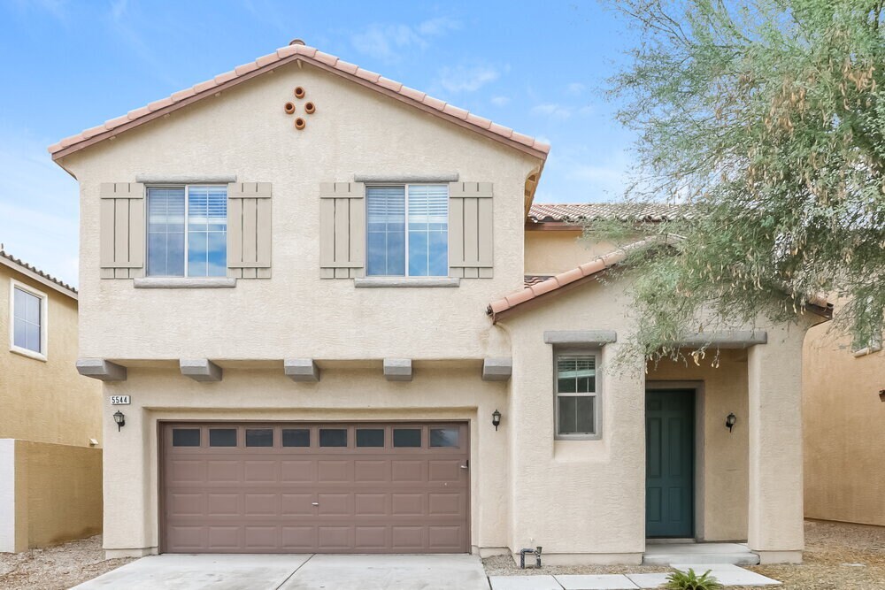 Foto principal - 5544 Grand Rapids St