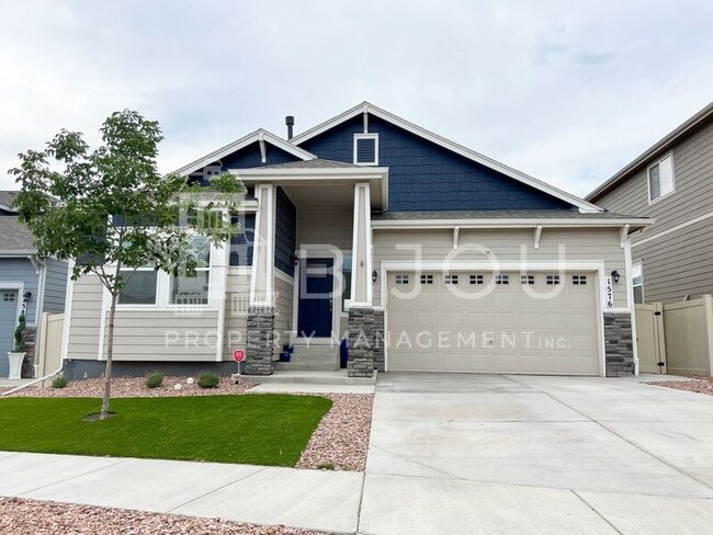 Photo - 1576 Grand Overlook St House