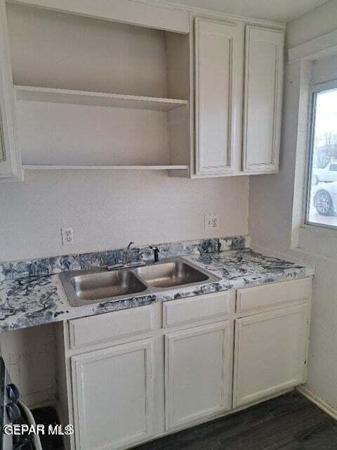 Building Photo - 247 Carnes Rd