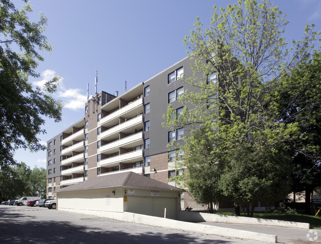 Photo principale - 75 John St W