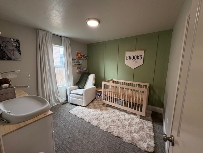 Foto del edificio - 4614 Braeburn Ave