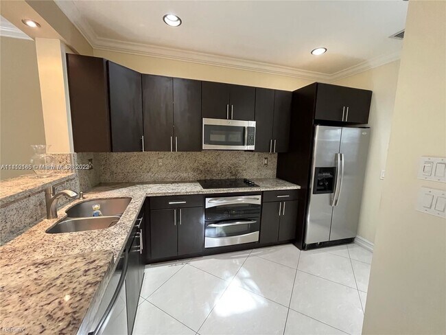 Foto del edificio - 3 br, 2.5 bath Townhome - 3540 Morningside...