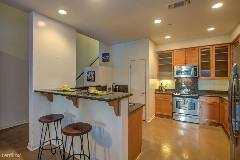 Foto principal - 1 br, 2 bath Condo - 582 Manzana Pl