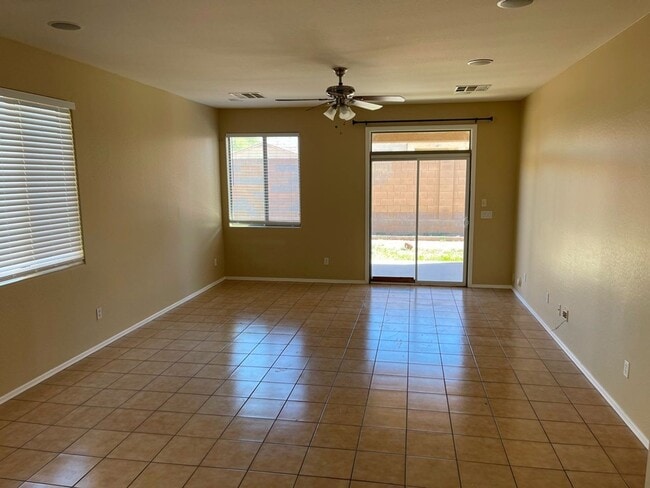 Foto del edificio - 6913 W Shumway Farm Rd