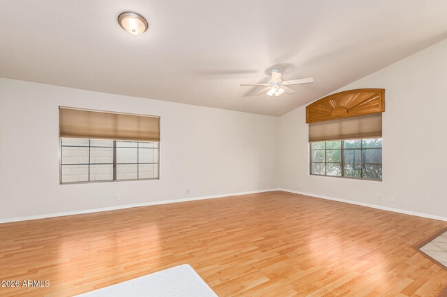 Foto del edificio - 7706 E Peralta Ave