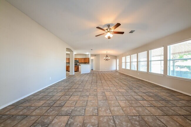 Foto del edificio - 2027 Northridge Dr