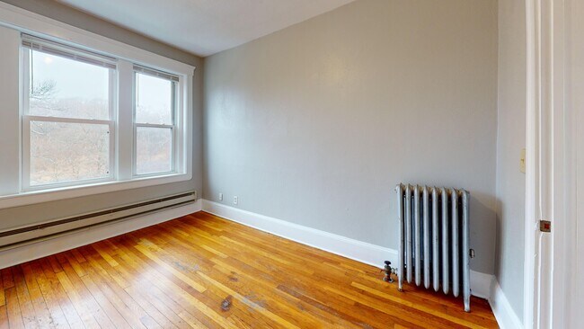 Foto del edificio - 12 American Legion Hwy