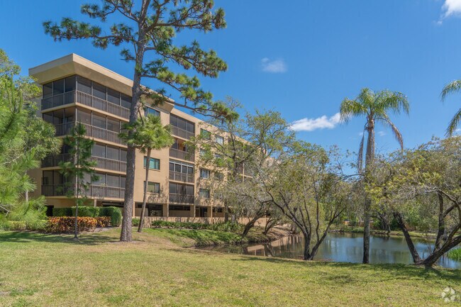 Imperial Pines Condominiums