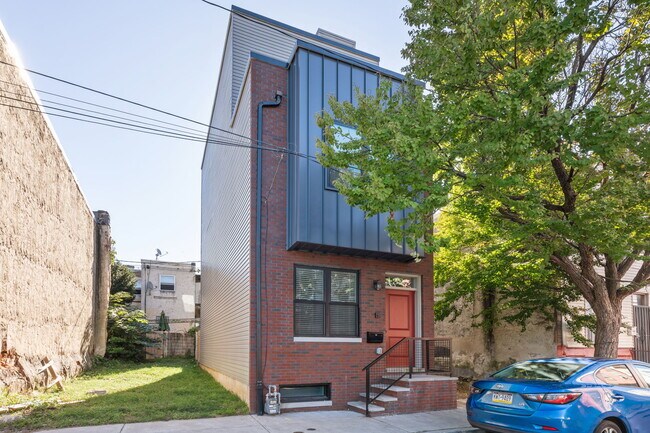 Building Photo - 1325 S Dover St