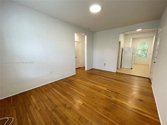 Foto del edificio - 1030 Jefferson Ave
