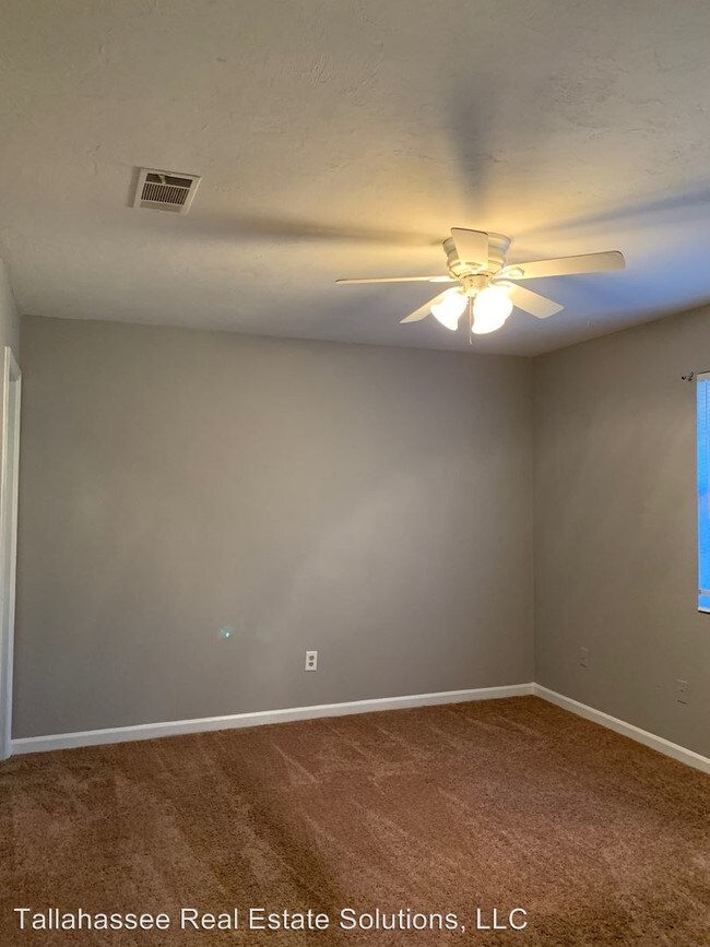 Foto del edificio - 4 br, 2 bath House - 5651 Cypress Circle