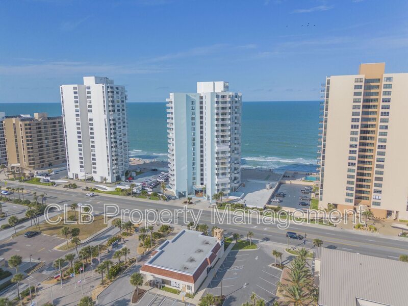 Primary Photo - 3047 S Atlantic Ave