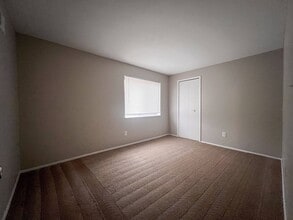 Interior Photo - Huntington Green Apartments