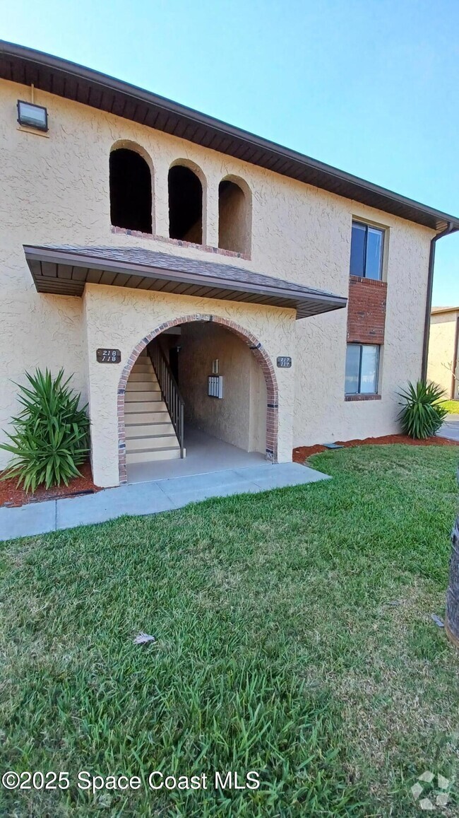 Building Photo - 217 San Paulo Cir