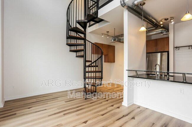 Foto del edificio - 265 18th St NW