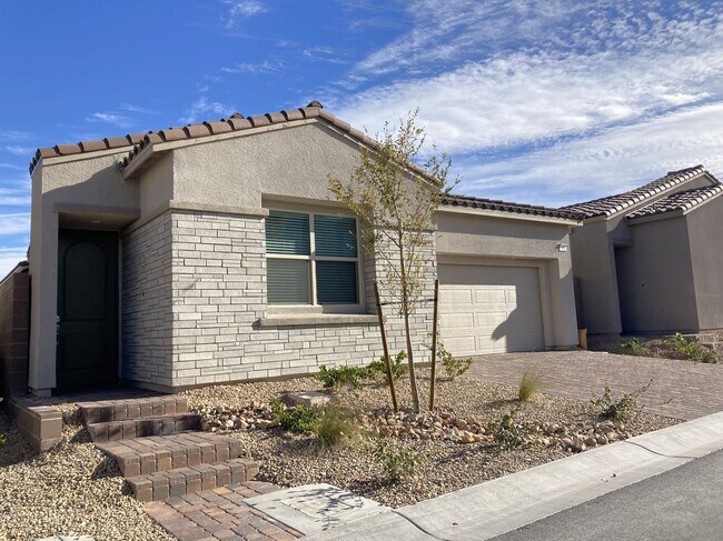 Building Photo - 370 Badwater Basin St