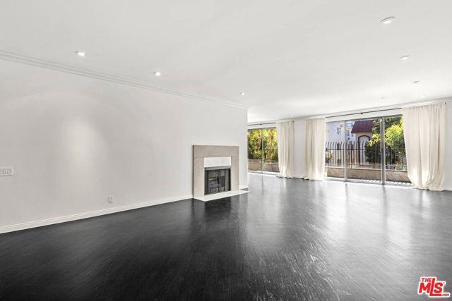 Building Photo - 1210 Kings Rd