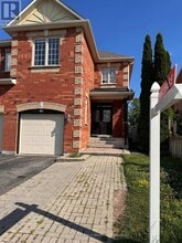 Building Photo - 45 Cameo Dr