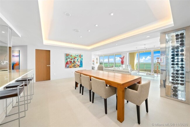 Building Photo - 1455 Ocean Dr