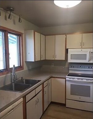 Foto del edificio - 30827 21st Ave SW