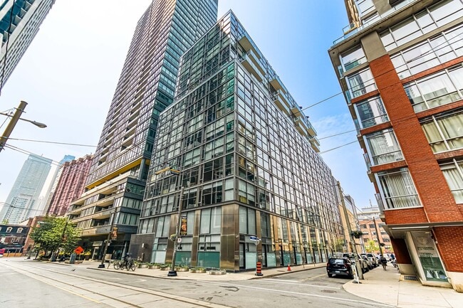 Building Photo - 25 Oxley St