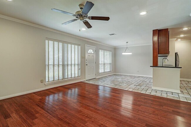 Foto del edificio - 611 Hawthorne St