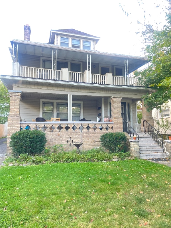 3132 Meadowbrook Blvd Cleveland Heights, OH 44118 – photo 1
